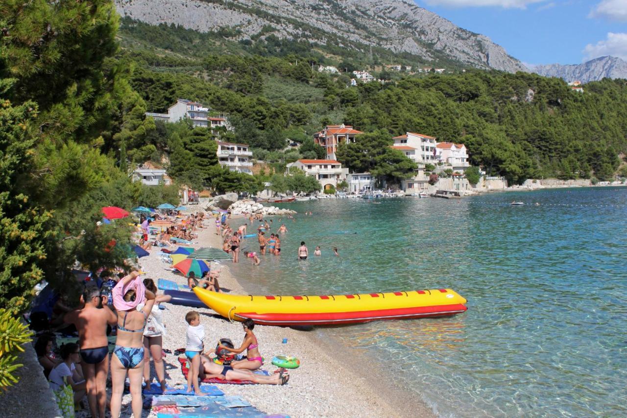 Apartments With A Parking Space Brela, Makarska - 16603 מראה חיצוני תמונה