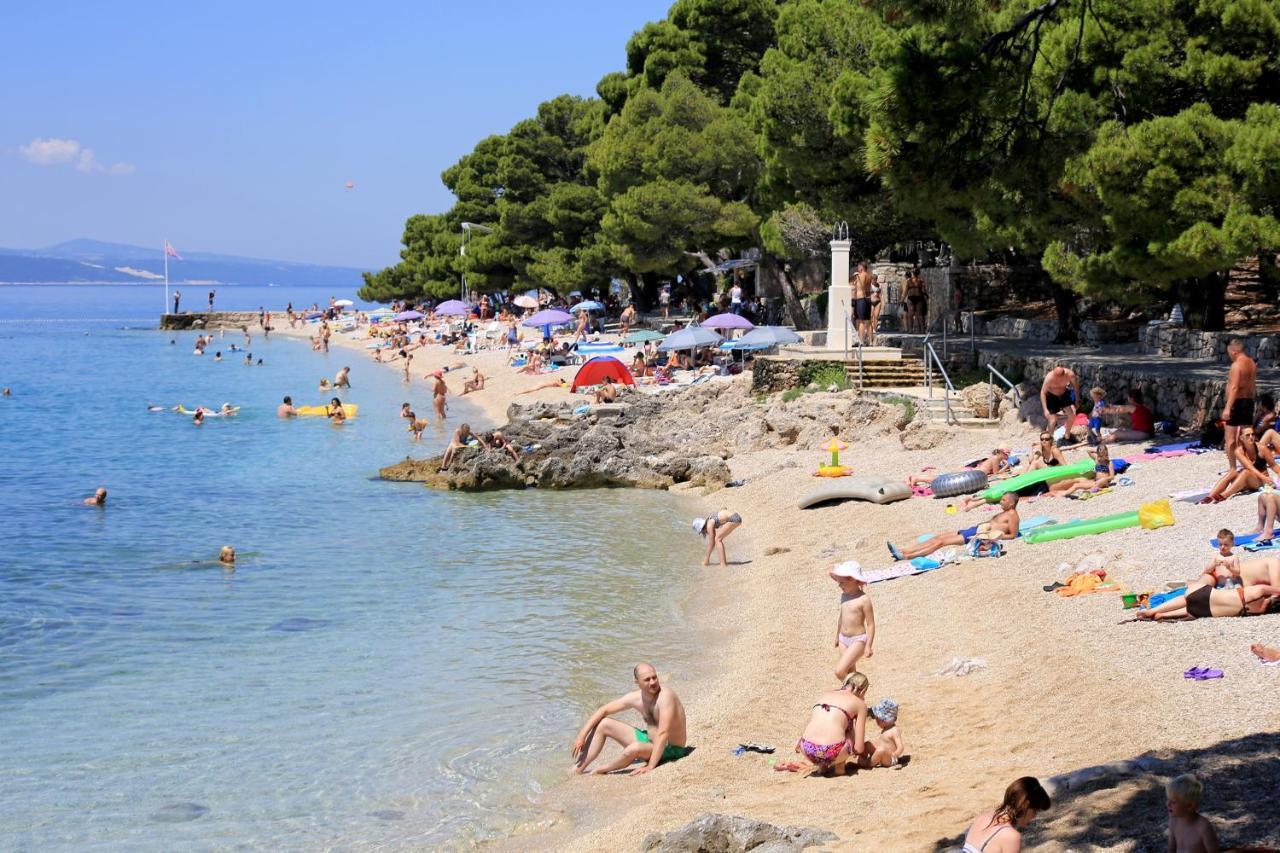 Apartments With A Parking Space Brela, Makarska - 16603 מראה חיצוני תמונה