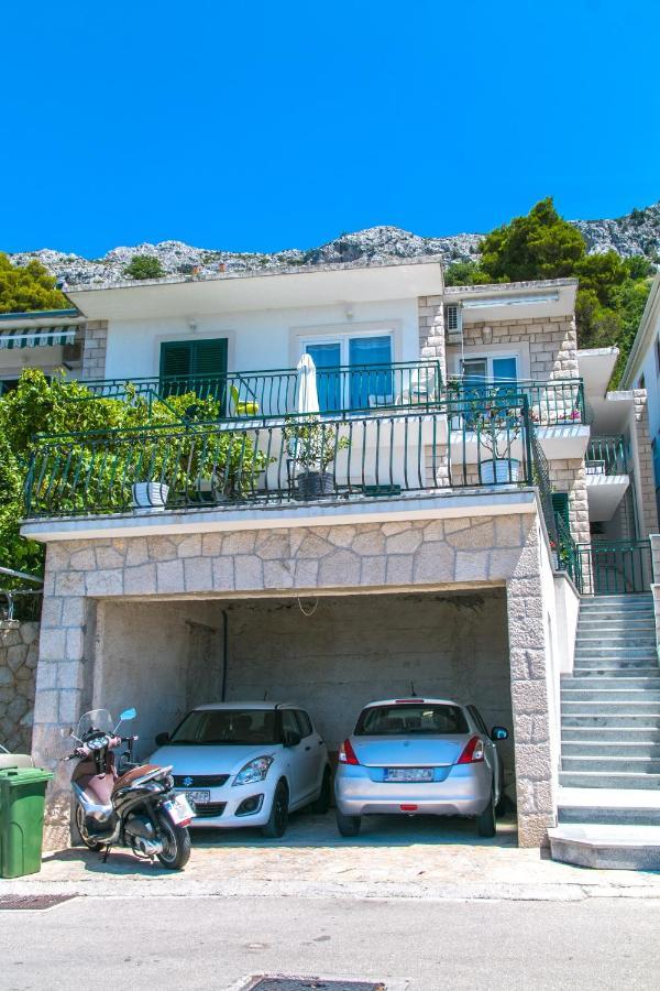 Apartments With A Parking Space Brela, Makarska - 16603 מראה חיצוני תמונה