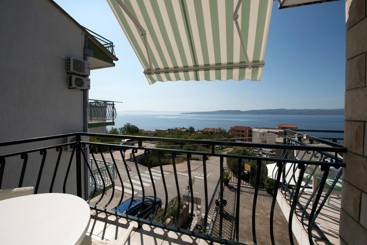 Apartments With A Parking Space Brela, Makarska - 16603 מראה חיצוני תמונה