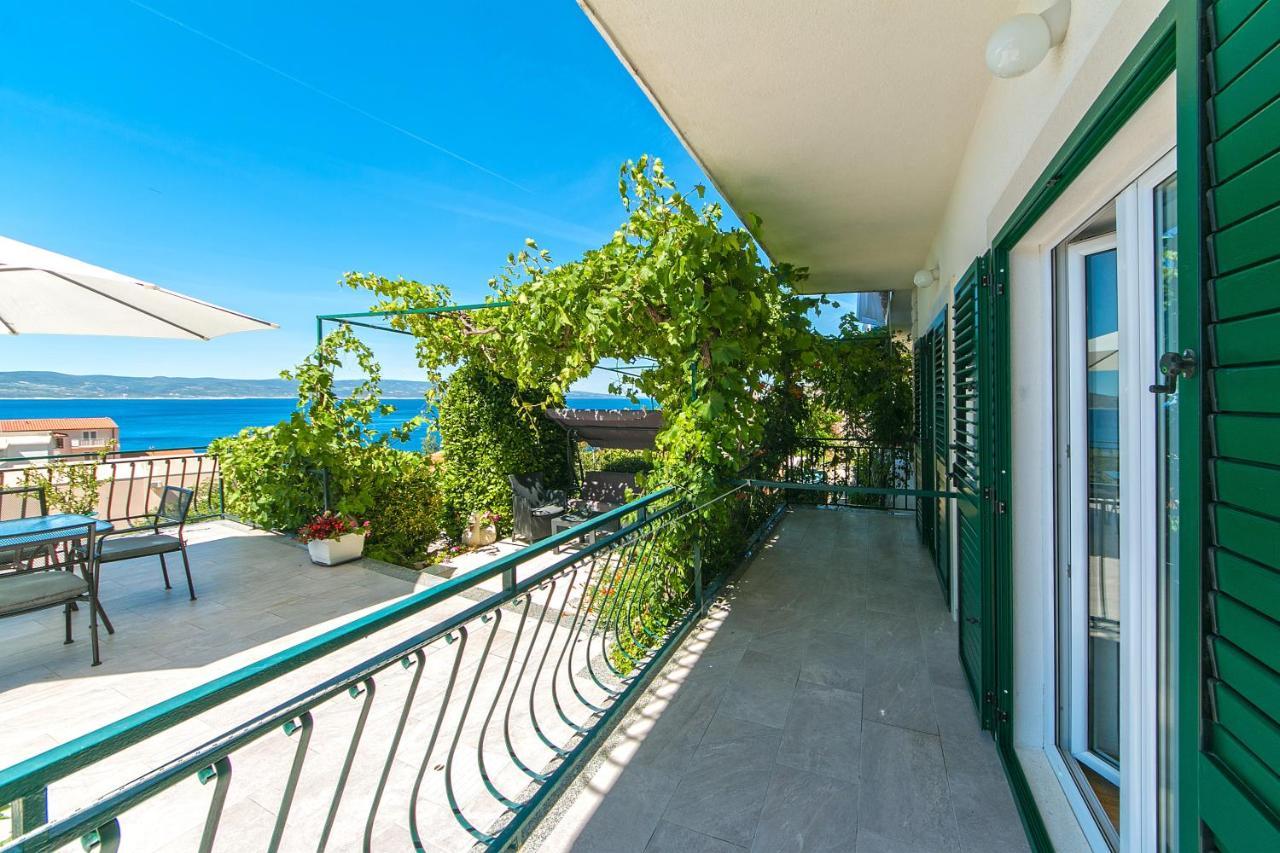 Apartments With A Parking Space Brela, Makarska - 16603 מראה חיצוני תמונה