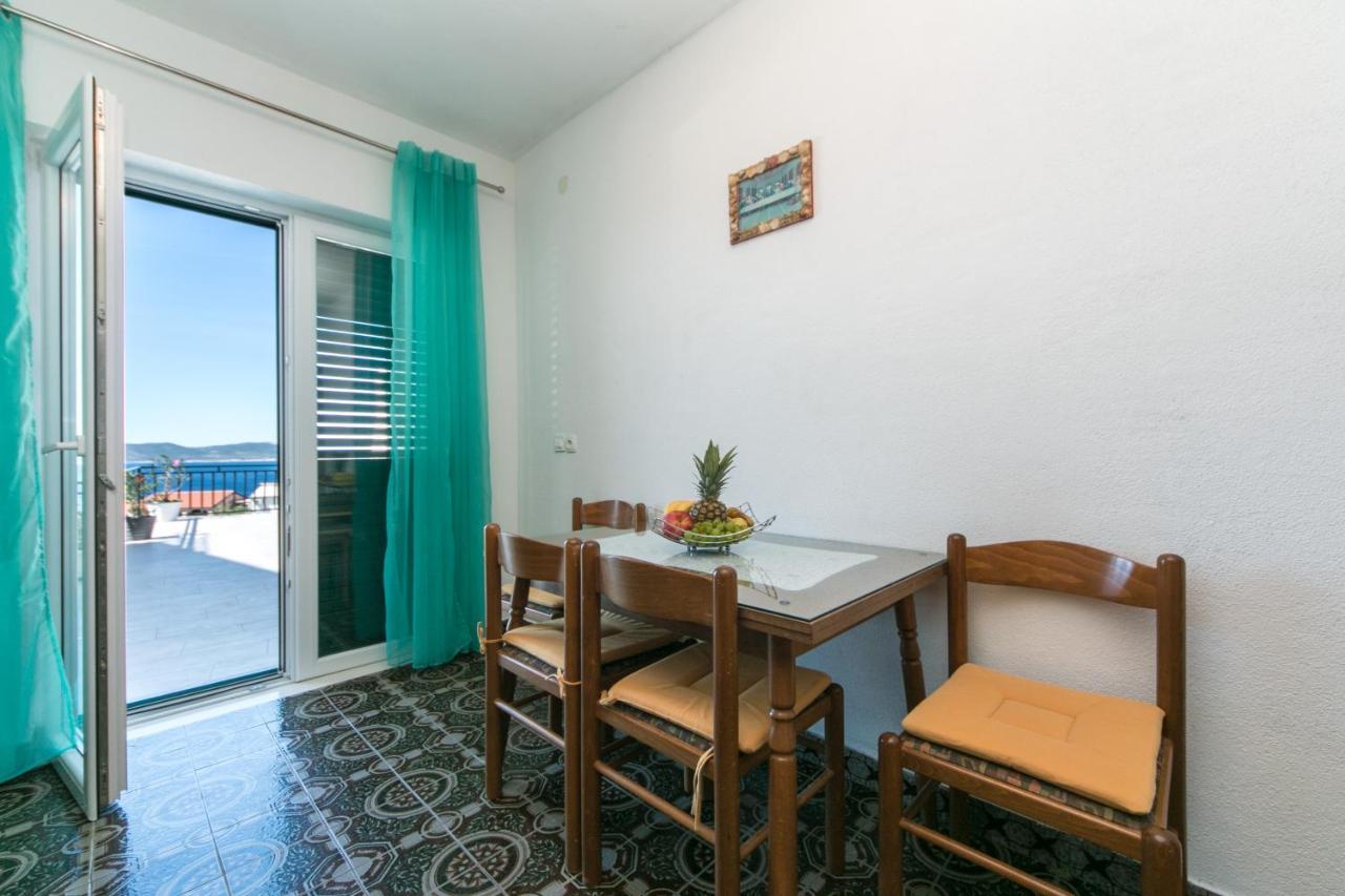 Apartments With A Parking Space Brela, Makarska - 16603 מראה חיצוני תמונה