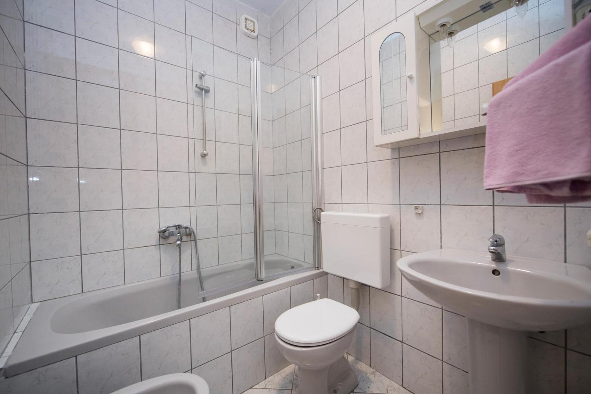 Apartments With A Parking Space Brela, Makarska - 16603 חדר תמונה